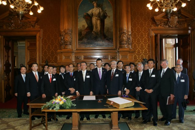 japanischedelegation29.jpg